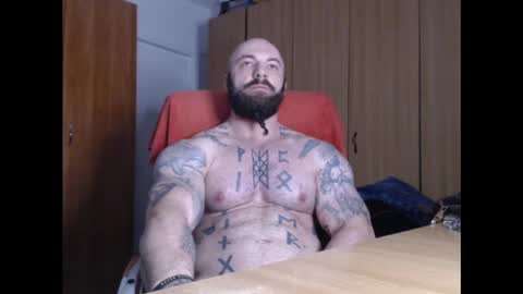 Snapshot of strongivan chatting on December 20, 2024, 5:04 am StrongIvan online show from December 20, 2024, 5:04 am