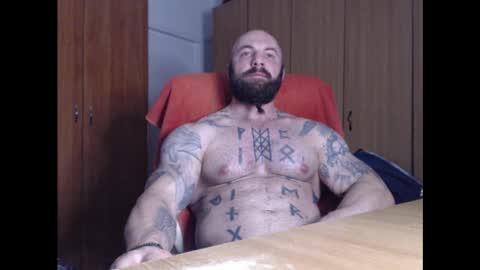 Snapshot of strongivan chatting on December 23, 2024, 7:30 pm StrongIvan online show from December 23, 2024, 7:30 pm