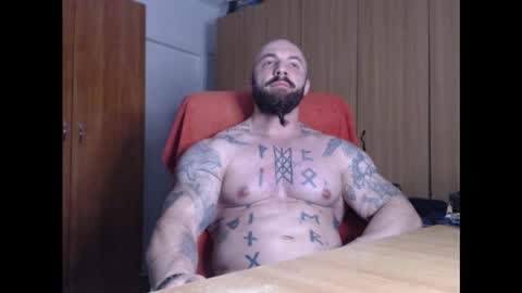 Snapshot of strongivan chatting on January 2, 2025, 7:07 pm StrongIvan online show from January 2, 2025, 7:07 pm