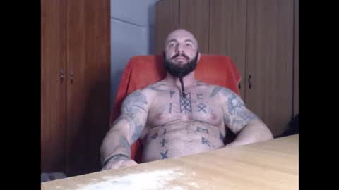 StrongIvan online show from November 10, 2025, 7:24 pm