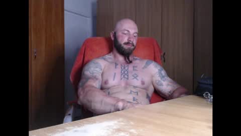 Snapshot of strongivan chatting on May 24, 2026, 6:24 pm StrongIvan online show from May 24, 2026, 6:24 pm