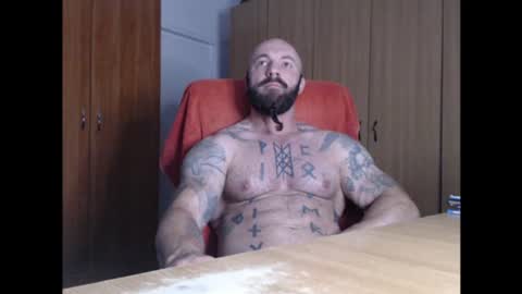 Snapshot of strongivan chatting on June 16, 2026, 4:15 am StrongIvan online show from June 16, 2026, 4:15 am