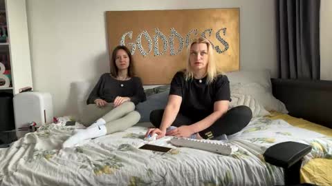 goddess online show from April 24, 2026, 12:07 pm