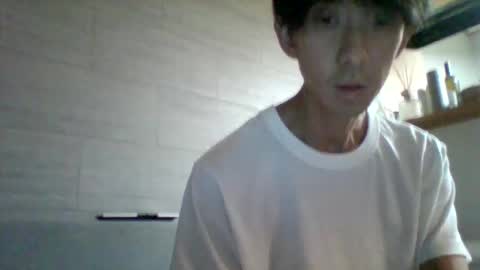 Asian boy online show from September 15, 2025, 5:02 pm