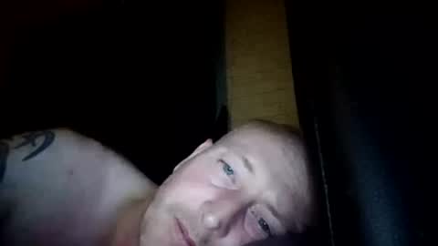 Snapshot of stu_art83 chatting on June 15, 2026, 11:40 pm stu_art83 online show from June 15, 2026, 11:40 pm