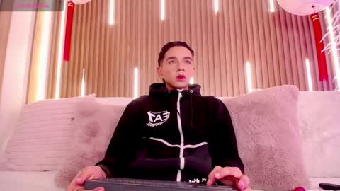 STUART online show from February 1, 2026, 8:18 pm