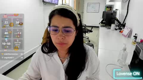 studcb_ online show from April 23, 2026, 10:12 pm