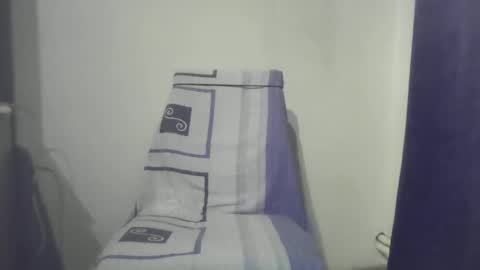 Ero online show from December 26, 2024, 6:01 pm