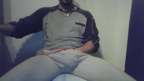 Ero online show from January 17, 2025, 5:51 pm