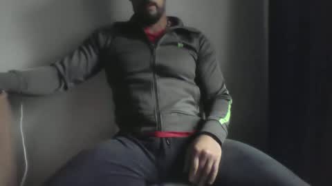 Ero online show from October 7, 2025, 8:33 am