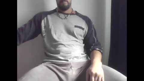 Ero online show from October 12, 2025, 9:41 am