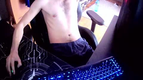 studply7 online show from December 15, 2024, 9:24 am