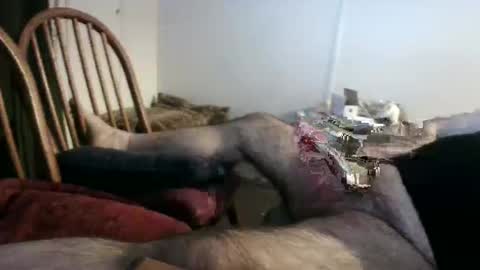 Snapshot of stugots42 chatting on October 16, 2025, 4:57 am stugots42 online show from October 16, 2025, 4:57 am