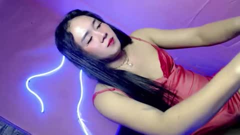 stunning_andrea69 online show from February 5, 2026, 5:28 pm