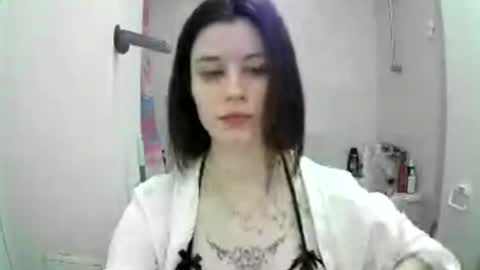 Snapshot of style_bliss chatting on October 2, 2025, 5:09 pm Eva online show from October 2, 2025, 5:09 pm