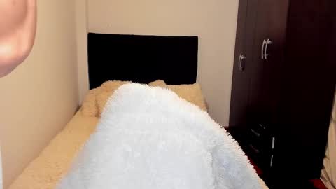 Snapshot of stylish_men chatting on September 19, 2025, 5:02 pm stylish men online show from September 19, 2025, 5:02 pm