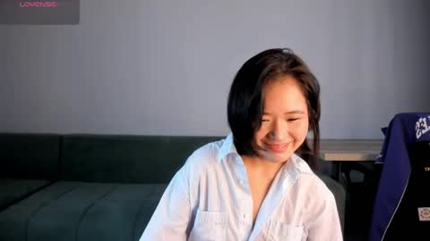 Yerim online show from April 3, 2026, 2:09 am