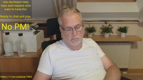 subbear1968 online show from May 29, 2026, 8:40 pm