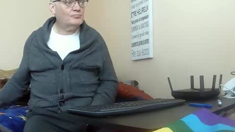 sublou2017 online show from March 17, 2026, 3:37 pm