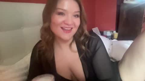 Snapshot of submissivescarletxo chatting on February 18, 2026, 4:03 pm Scarlet online show from February 18, 2026, 4:03 pm