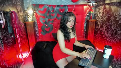 Yunna online show from February 26, 2025, 12:14 pm