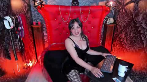 Yunna online show from September 16, 2025, 12:39 pm