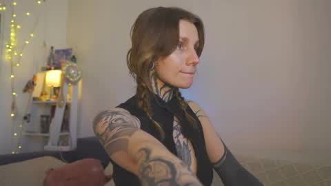 succubus_66 online show from March 31, 2026, 8:48 am