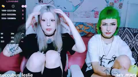 Snapshot of succubus_leslie chatting on March 25, 2026, 10:27 pm succubus_leslie online show from March 25, 2026, 10:27 pm