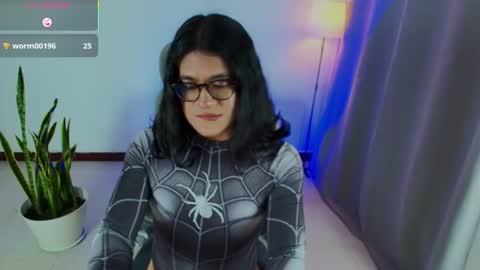 Snapshot of succubus_vitta chatting on August 5, 2026, 12:35 am Vitta online show from August 5, 2026, 12:35 am