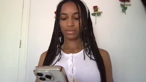 Snapshot of succubussirena chatting on May 28, 2026, 10:56 am Succubus Sirena online show from May 28, 2026, 10:56 am