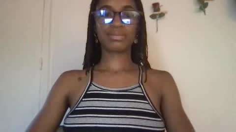 Snapshot of succubussirena chatting on May 30, 2026, 7:00 pm Succubus Sirena online show from May 30, 2026, 7:00 pm