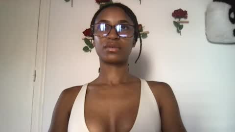 Snapshot of succubussirena chatting on June 20, 2026, 4:54 pm Succubus Sirena online show from June 20, 2026, 4:54 pm