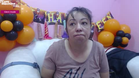 Sucky  online show from October 17, 2025, 12:19 pm