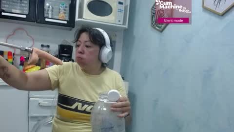 Sucky  online show from April 29, 2026, 11:58 am