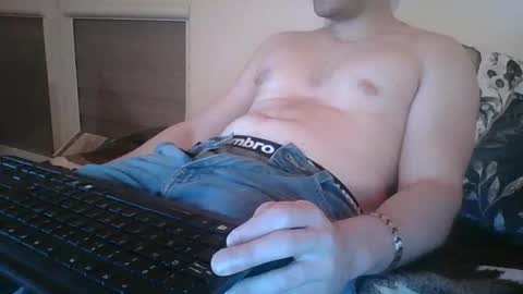 suckmycl00ck online show from December 29, 2024, 1:34 am