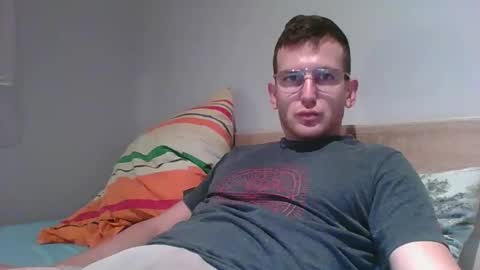 suckmycl00ck online show from September 15, 2025, 12:49 pm