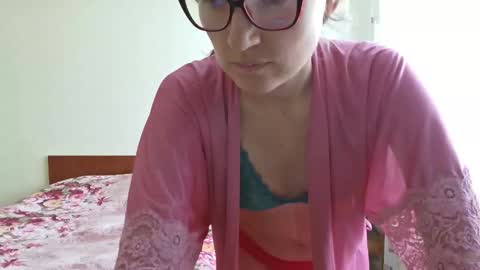 Snapshot of suckmydickifurstreight chatting on November 17, 2025, 6:19 am suckmydickifurstreight online show from November 17, 2025, 6:19 am