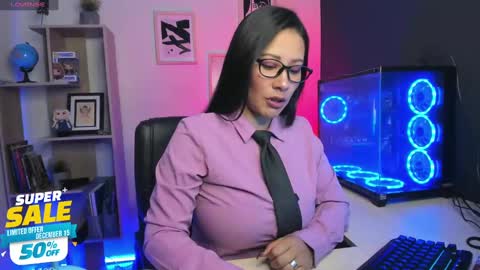 Andrea online show from December 12, 2024, 3:37 pm