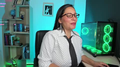 Andrea online show from January 12, 2025, 6:05 pm