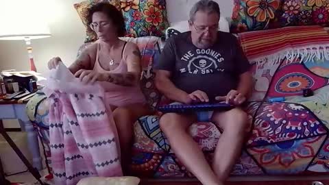 suenixon online show from February 4, 2026, 3:51 pm