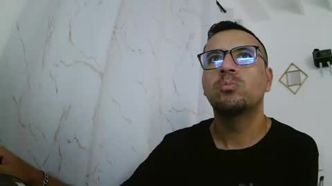 Snapshot of sugar1014 chatting on January 16, 2025, 9:19 pm sugar1014 online show from January 16, 2025, 9:19 pm