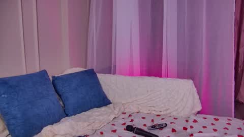 Snapshot of sugar_lips__ chatting on February 20, 2026, 2:52 am Alice online show from February 20, 2026, 2:52 am