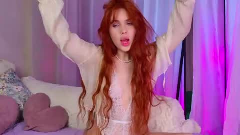 Snapshot of sugar_lips__ chatting on July 2, 2026, 2:55 am Alice online show from July 2, 2026, 2:55 am