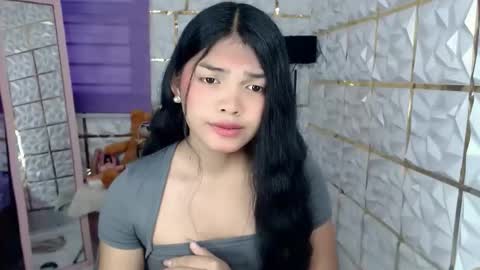Snapshot of sugar_n_spicex chatting on April 13, 2026, 7:36 am trisha online show from April 13, 2026, 7:36 am
