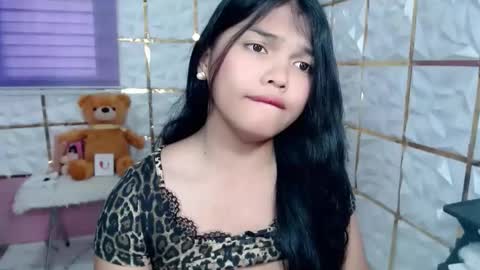 Snapshot of sugar_n_spicex chatting on May 20, 2026, 6:19 am trisha online show from May 20, 2026, 6:19 am