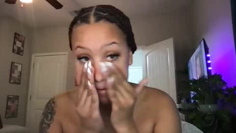 sugarbossbaby02 online show from March 13, 2026, 3:07 pm