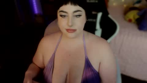 Snapshot of sugarrrbabydoll chatting on April 17, 2026, 8:56 pm Lucy Love online show from April 17, 2026, 8:56 pm