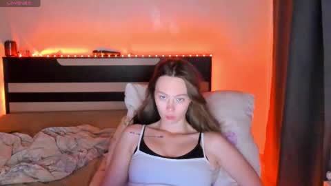 Lola online show from July 16, 2026, 5:19 pm