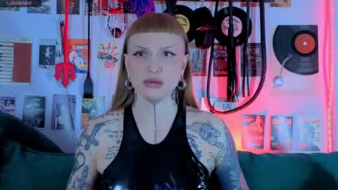 sugarsoot online show from July 12, 2026, 5:42 am