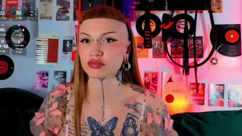 sugarsoot online show from August 3, 2026, 5:28 am
